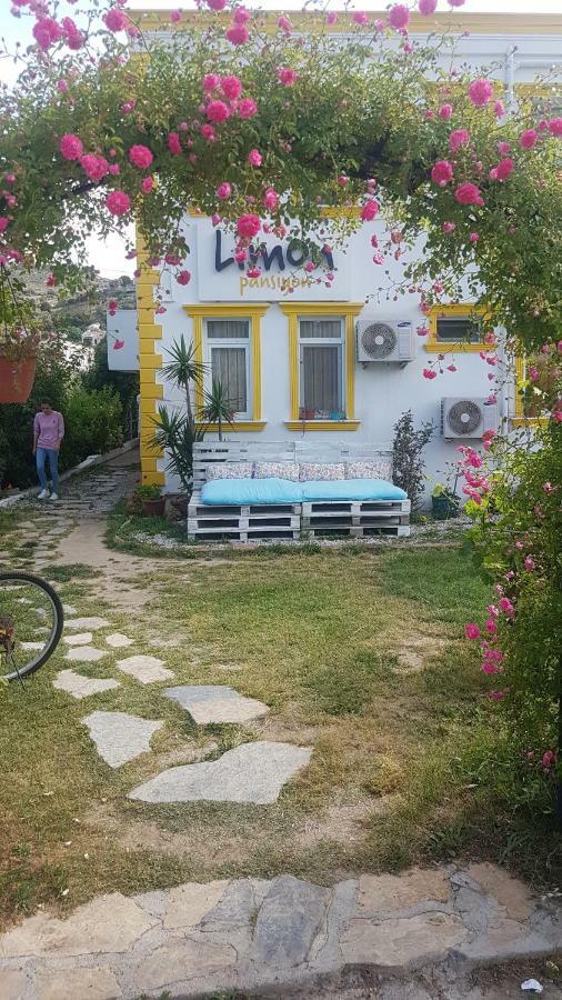 Limon Pansiyon Foça Ngoại thất bức ảnh